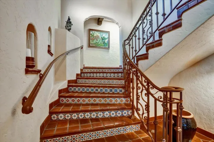 15295 Kennedy Road, Los Gatos, California 95032
