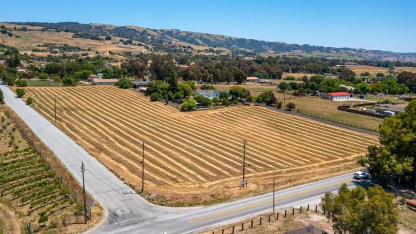 0 New Avenue, Gilroy, California 95020