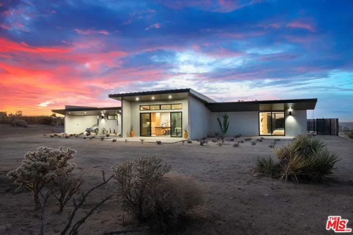 61464 Melton Trail, Joshua Tree, California 92252