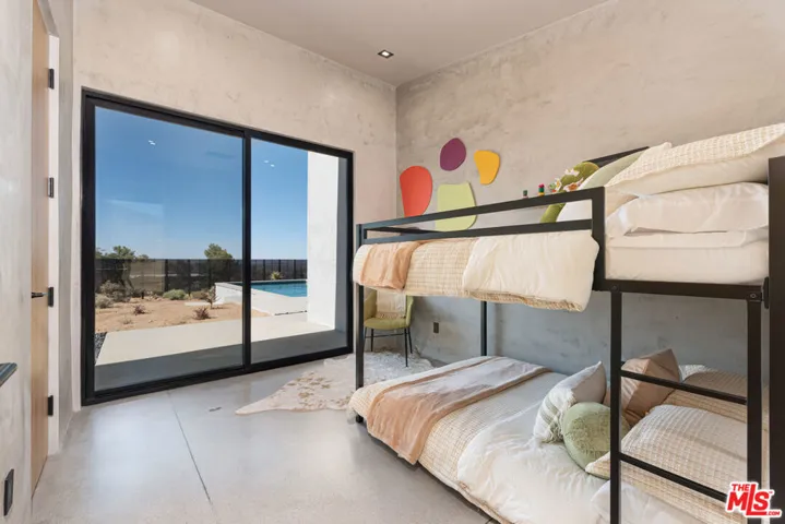 61464 Melton Trail, Joshua Tree, California 92252