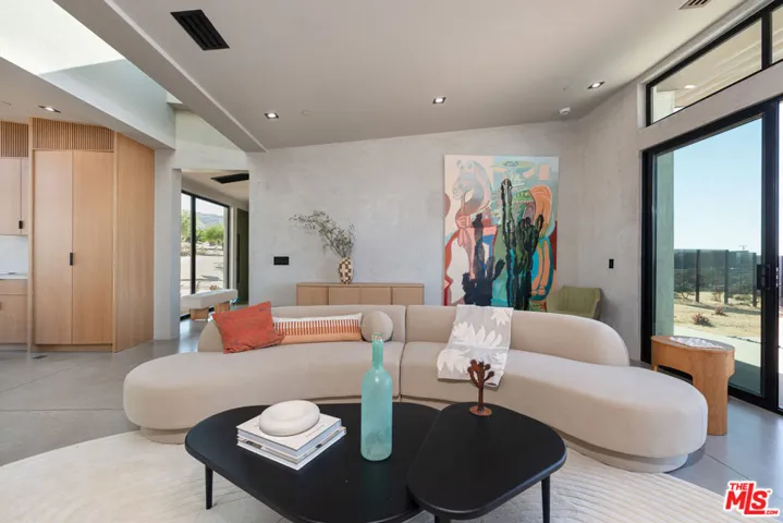 61464 Melton Trail, Joshua Tree, California 92252