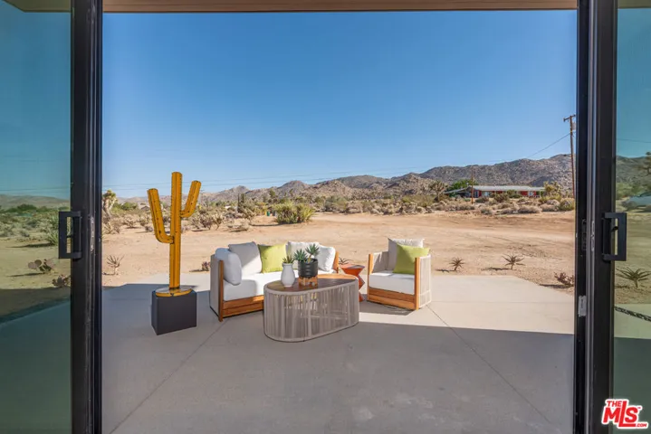 61464 Melton Trail, Joshua Tree, California 92252
