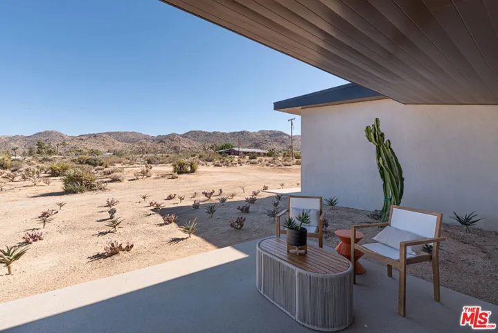 61464 Melton Trail, Joshua Tree, California 92252