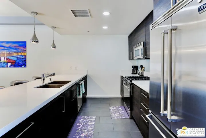 445 Dion Drive, Palm Springs, California 92262