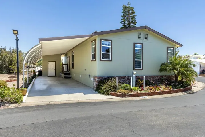 525 W El Norte Parkway 290, Escondido, California 92026