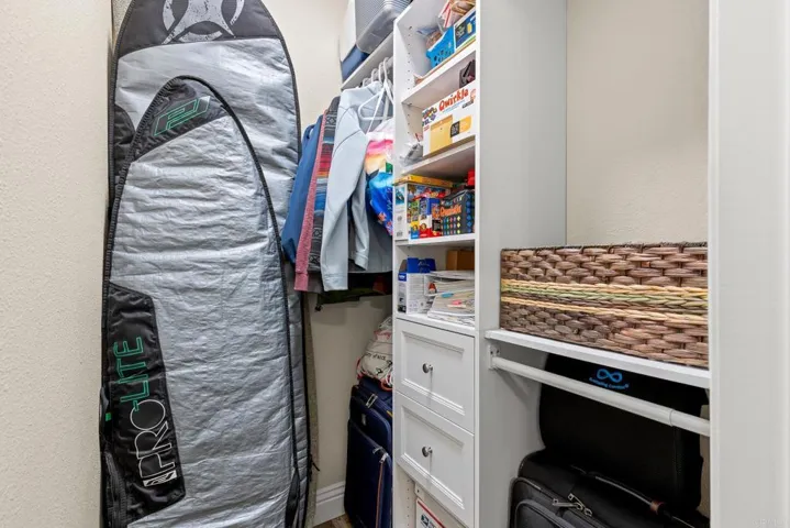 Closet organizers bedroom 3