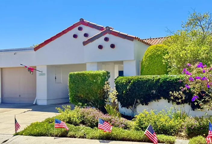 4835 Galicia Way, Oceanside, California 92056