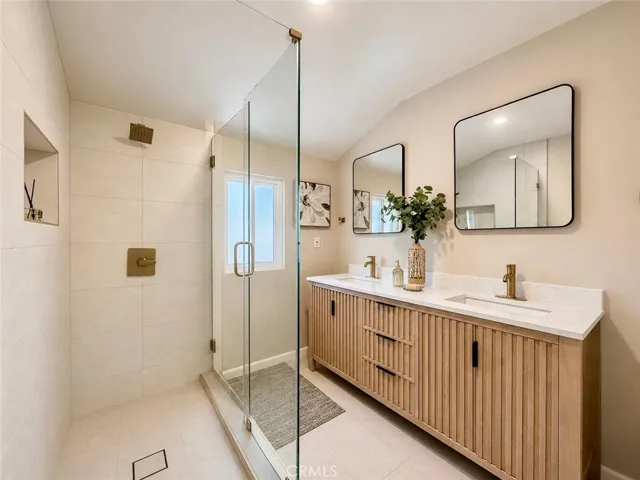 24851 Stem, Lake Forest, California 92630