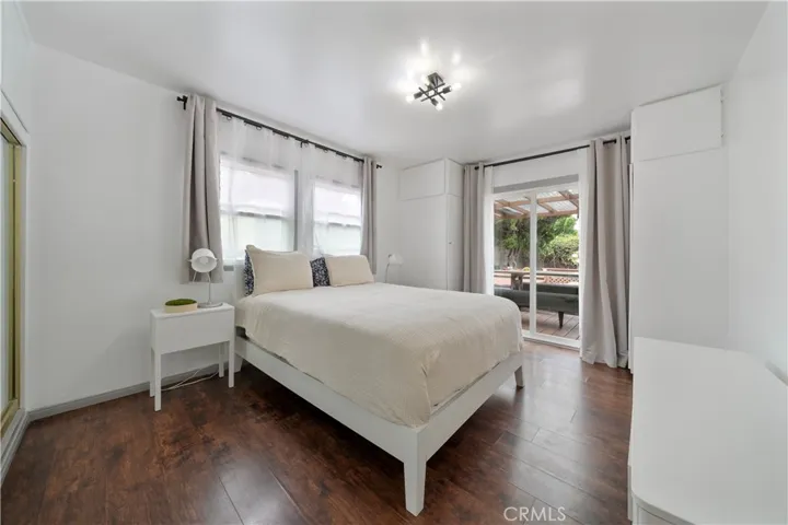 4217 Stewart, Los Angeles, California 90066