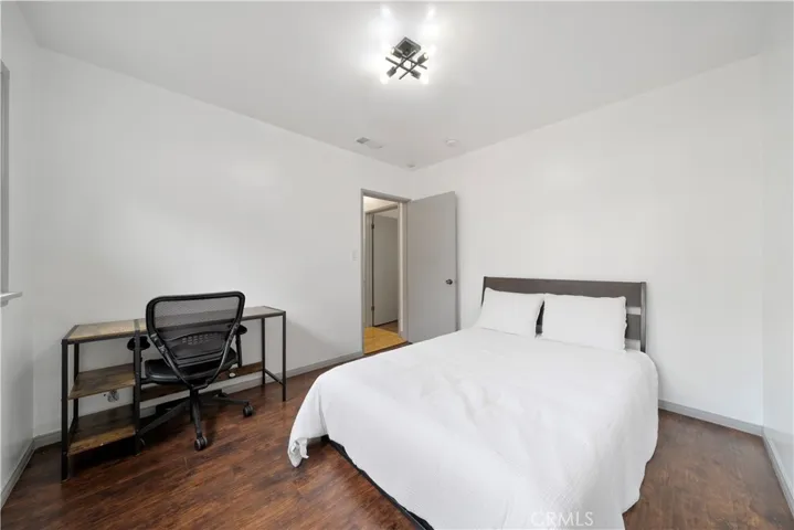 4217 Stewart, Los Angeles, California 90066