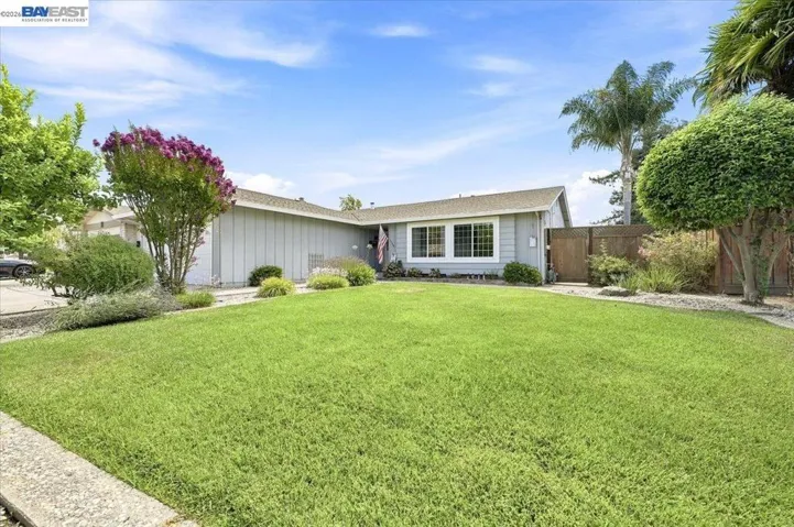 854 Hanover St, Livermore, California 94551