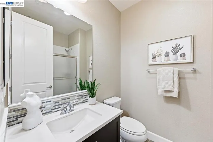5423 Iron Horse Pkwy, Dublin, California 94568