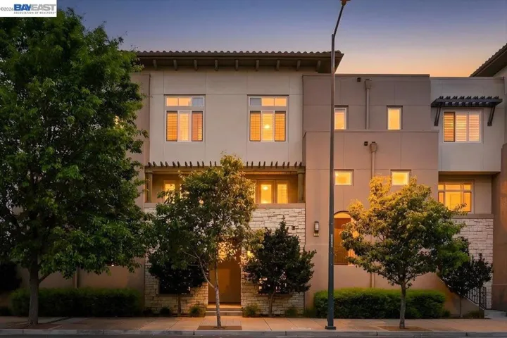 5423 Iron Horse Pkwy, Dublin, California 94568