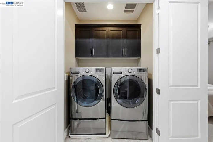 5423 Iron Horse Pkwy, Dublin, California 94568