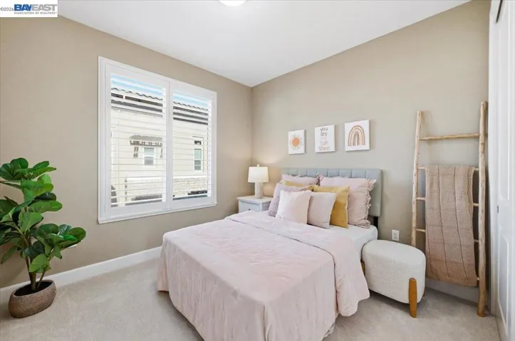5423 Iron Horse Pkwy, Dublin, California 94568