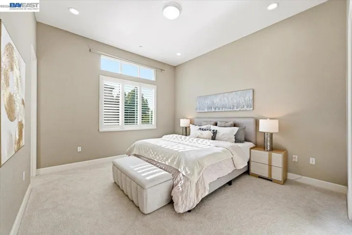 5423 Iron Horse Pkwy, Dublin, California 94568