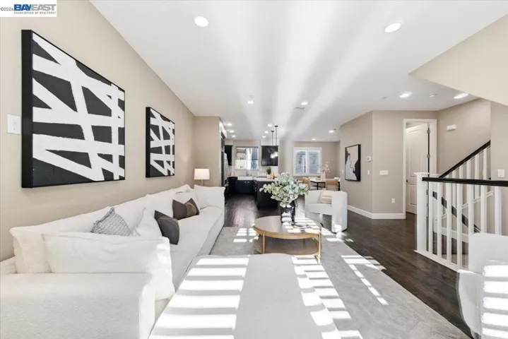 5423 Iron Horse Pkwy, Dublin, California 94568