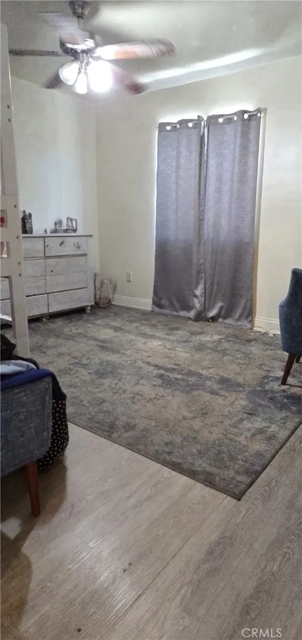 700 W 77th, Los Angeles, California 90044 — photo 4