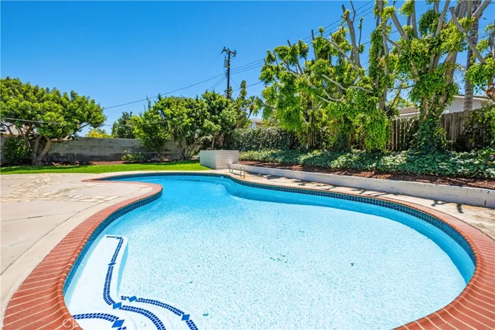 2620 Coronado Dr Drive, Fullerton, California 92835
