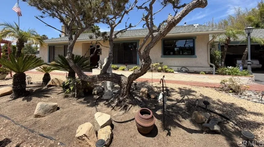 1154 Monte Vista Dr, Vista, California 92084