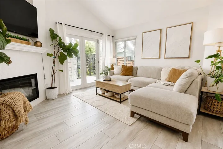 8 Laurel Creek, Laguna Hills, California 92653