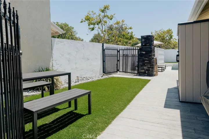 8 Laurel Creek, Laguna Hills, California 92653