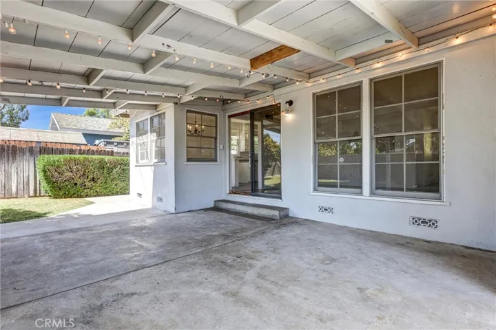 10939 Gloria, Los Angeles, California 91344