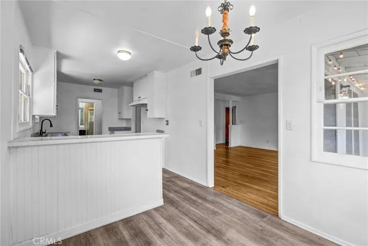 10939 Gloria, Los Angeles, California 91344