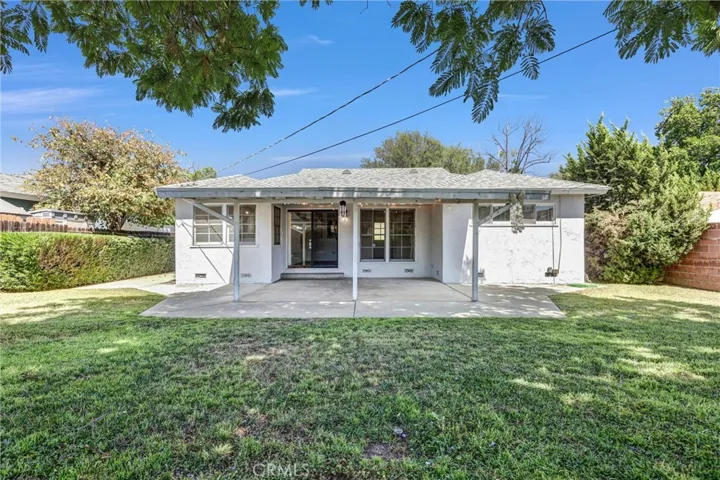 10939 Gloria, Los Angeles, California 91344