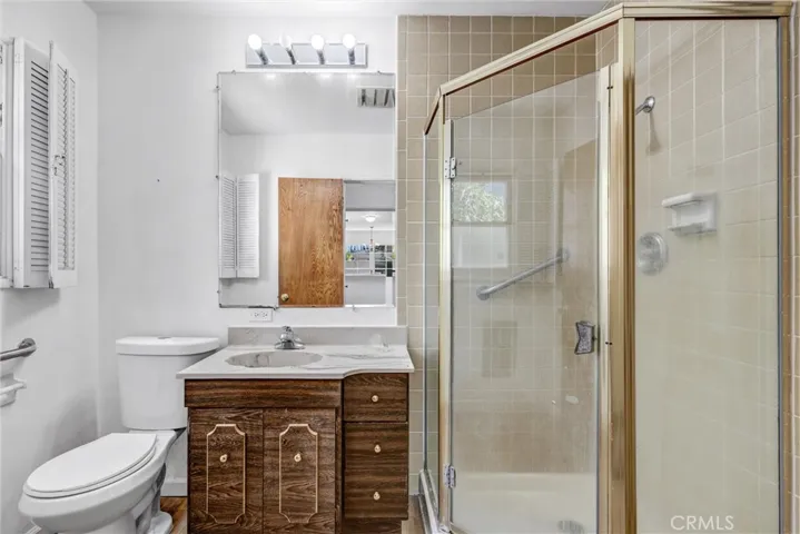 10939 Gloria, Los Angeles, California 91344