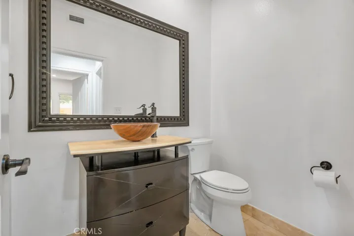 24508 Park Granada, Calabasas, California 91302