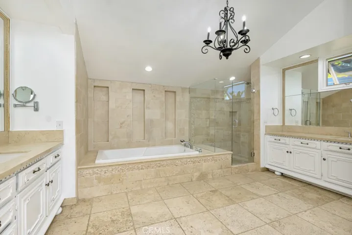 24508 Park Granada, Calabasas, California 91302