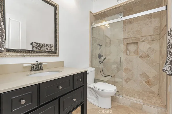 24508 Park Granada, Calabasas, California 91302