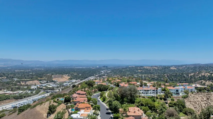 24508 Park Granada, Calabasas, California 91302