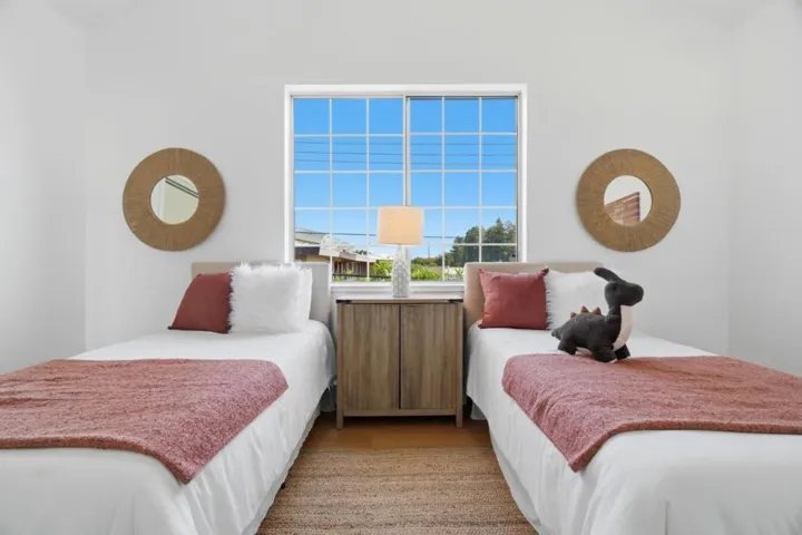 2325 De Varona Place, Santa Clara, California 95050