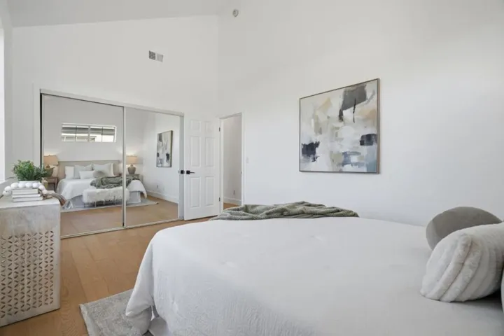 2325 De Varona Place, Santa Clara, California 95050