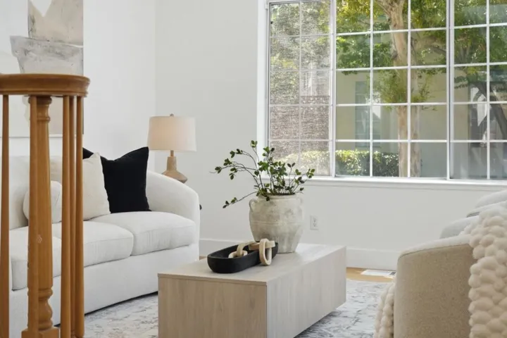 2325 De Varona Place, Santa Clara, California 95050