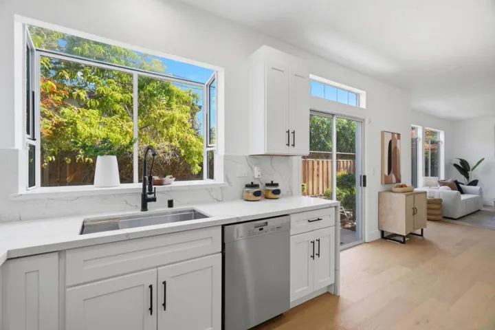 2325 De Varona Place, Santa Clara, California 95050