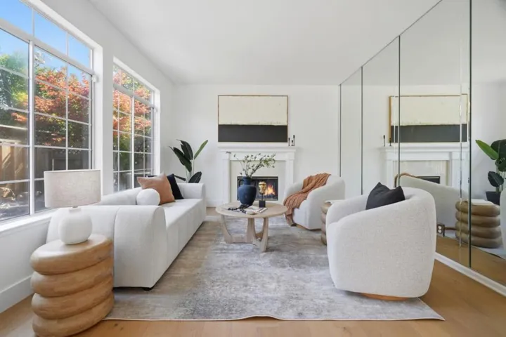 2325 De Varona Place, Santa Clara, California 95050