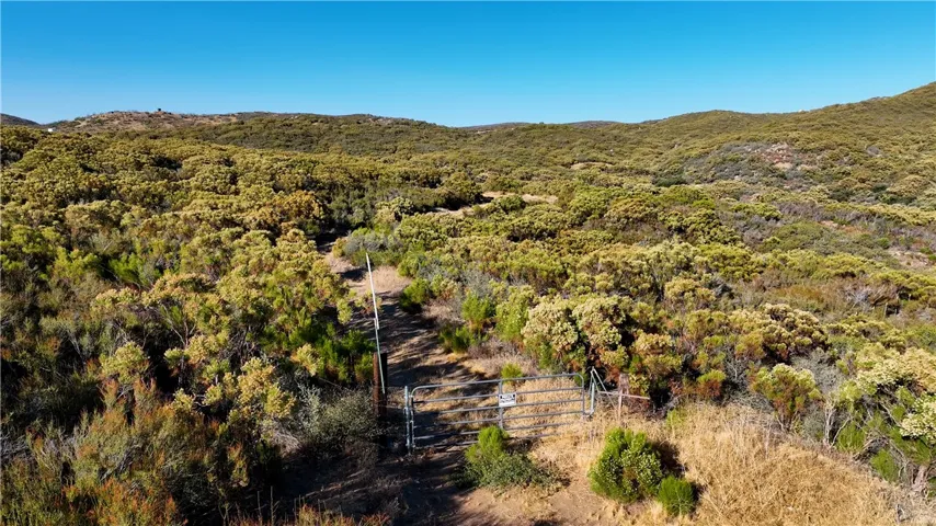 11 Cooper Cienega Truck Trail, Anza, California 92539
