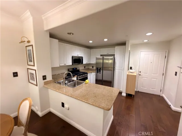 2103 Watermarke, Irvine, California 92612