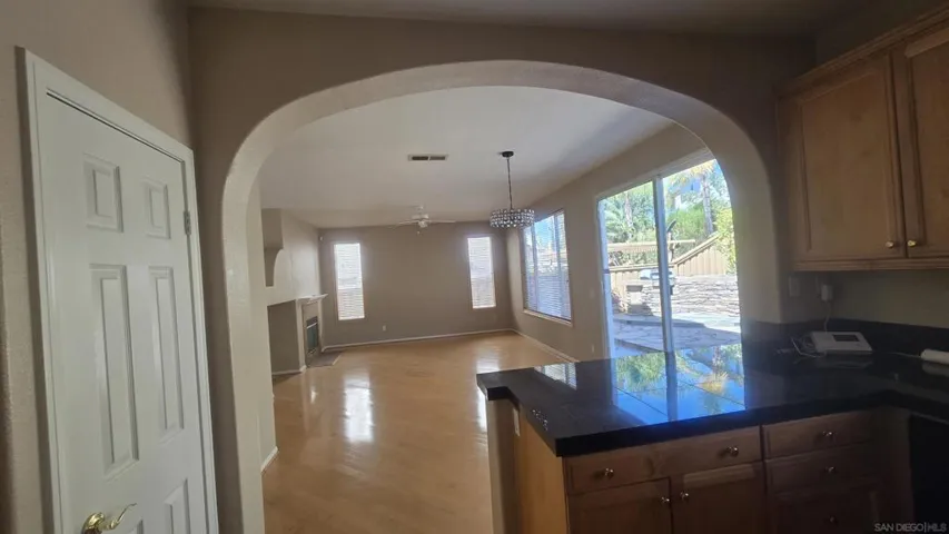 11442 Trailbrook Ln, San Diego, California 92128