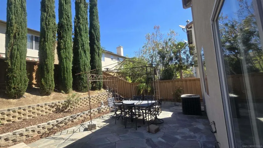 11442 Trailbrook Ln, San Diego, California 92128