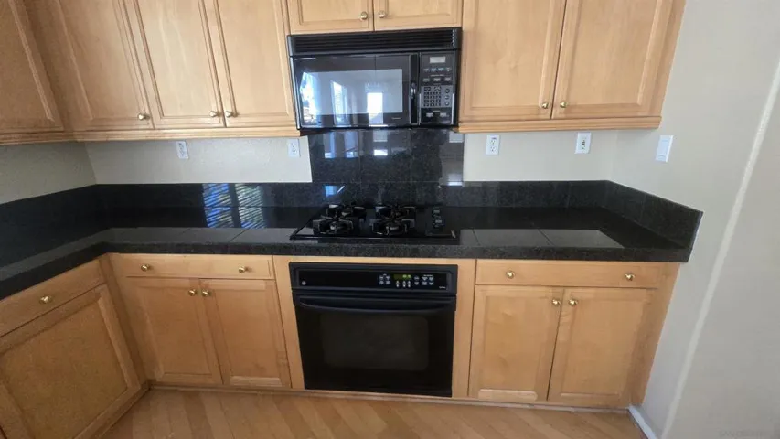 11442 Trailbrook Ln, San Diego, California 92128