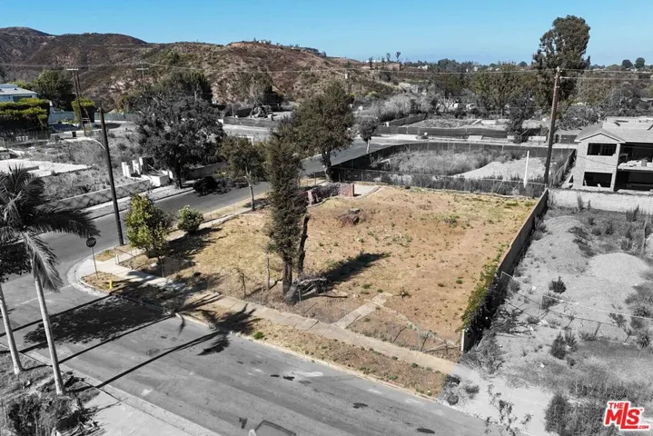 14612 Bestor Boulevard, Pacific Palisades, California 90272