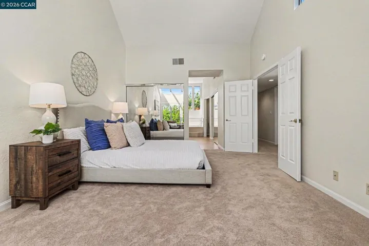 1827 Lamplight Court, Walnut Creek, California 94597