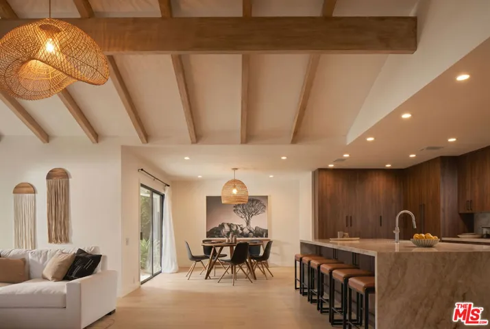 20374 Seaboard Road, Malibu, California 90265