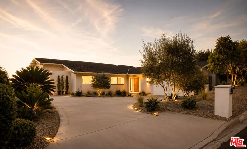 20374 Seaboard Road, Malibu, California 90265