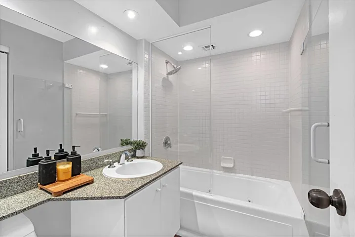 500 W Harbor Drive, San Diego, California 92101