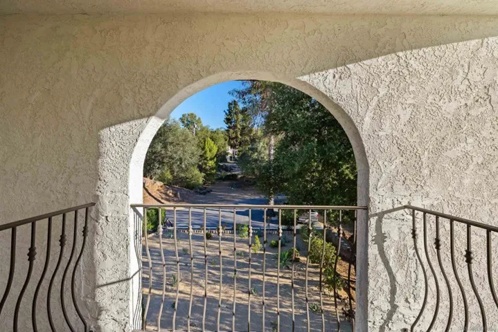 1829 Via Corina, Alpine, California 91901